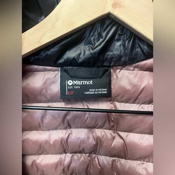 Marmot Pink Puffer Vest - Picture 7 of 9